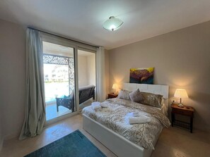 3 camere, ferro/asse da stiro, Wi-Fi gratuito, lenzuola