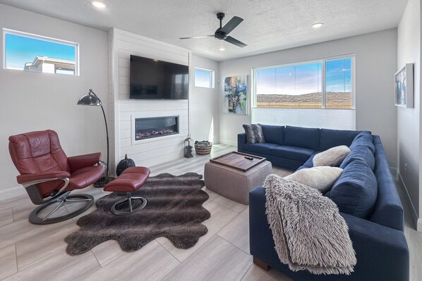 Smart TV, fireplace, video games