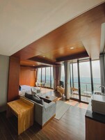 Deluxe Twin Room | Free WiFi