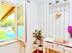 Apartment (One Bedroom Apartment with Terrace) | Ausblick vom Zimmer