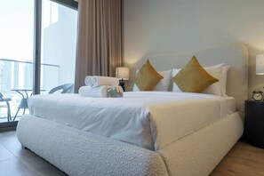 Tabla de planchar con plancha y wifi