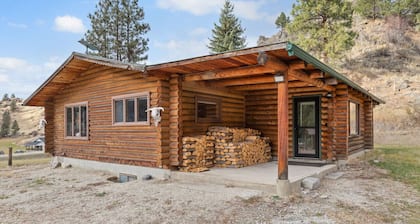 Sapphire Ridge Cabin