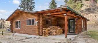 Sapphire Ridge Cabin