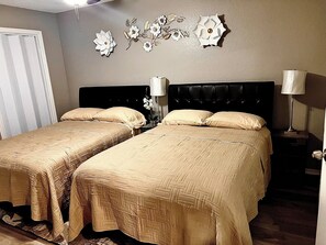 1 bedroom, iron/ironing board, WiFi, bed sheets