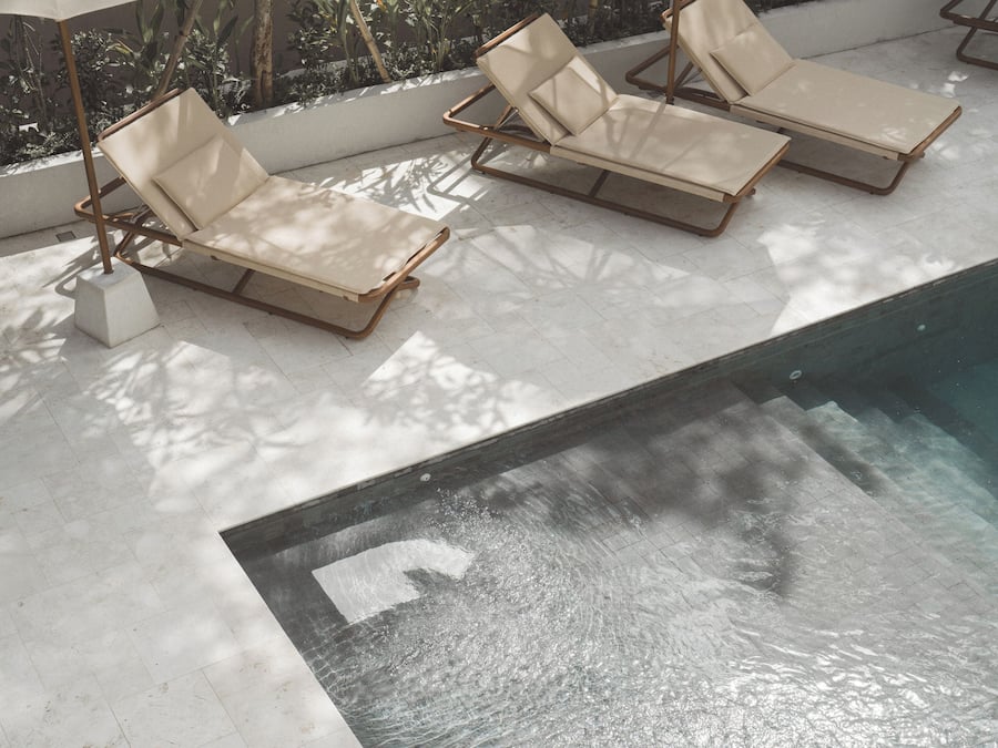 Outdoor pool, pool umbrellas, sun loungers