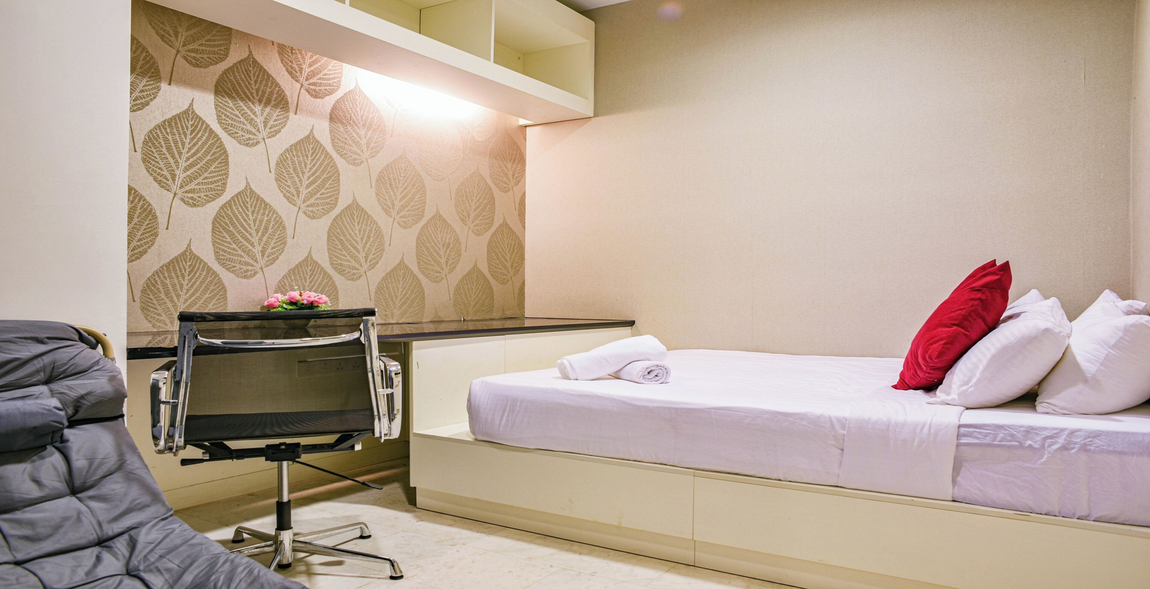 Luxury Suite, City View | In-room safe, desk, laptop workspace, soundproofing