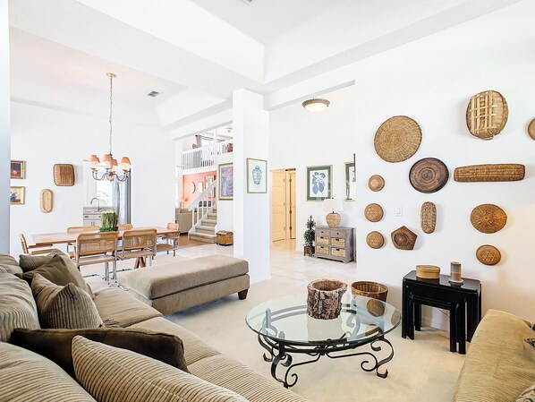 Smart TV - 🏰 Disney Area 3BR Pool Home | Family-Friendly | Minutes to Golf & Attractions (Davenport)