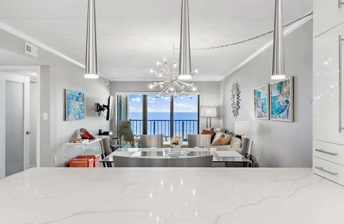 Marigot Beach 310 Oceanfront