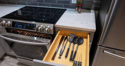 Hoosier Suite Downtown Bloomington On The Square