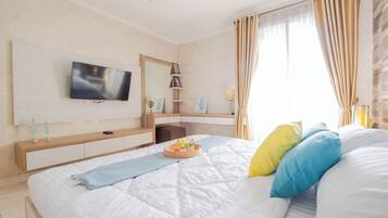 Deluxe Apartment, 1 Bedroom, Balcony, City View | 1 bedroom, free WiFi