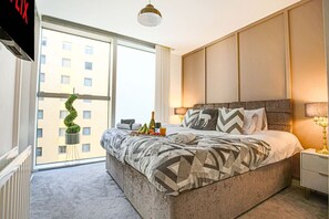 1 Schlafzimmer, Schreibtisch, Bügeleisen/Bügelbrett, kostenloses WLAN