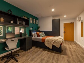 1 chambre, bureau, Wi-Fi gratuit, draps fournis