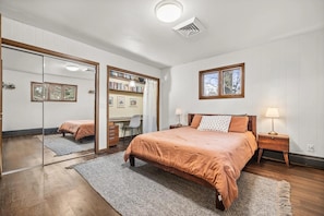 3 bedrooms, WiFi, bed sheets