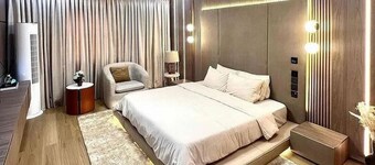 Top Ranks Hotel Galaxy