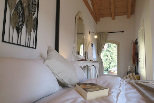 Panoramic Double Room | Free WiFi, bed sheets