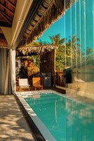 迷你吧、办公桌、笔记本电脑工作区、熨斗/熨板