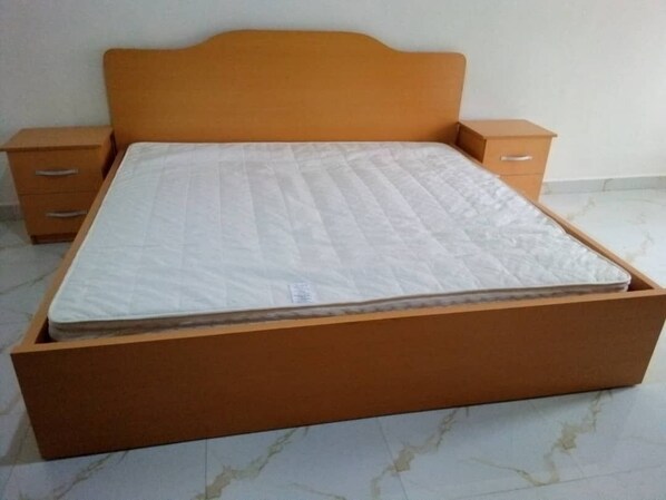 3 chambres, fer et planche à repasser, Wi-Fi