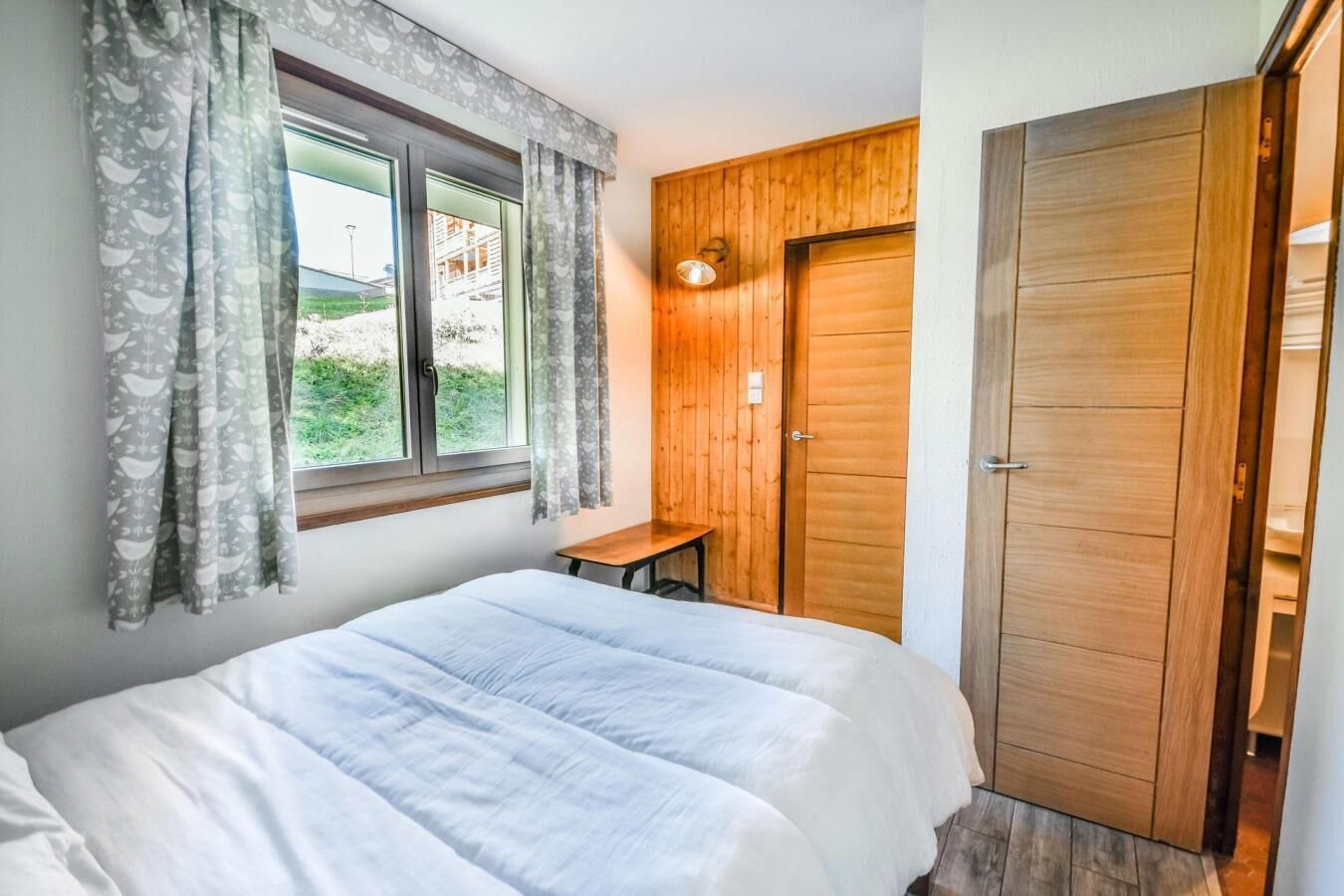 2 bedrooms