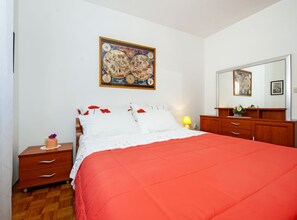 อพาร์ทเมนท์ (Standard One Bedroom Apartment) | 2 ห้องนอน, Wi-Fi ฟรี