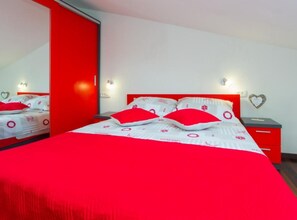 2 bedrooms, free WiFi - Apartments Grljusic (Makarska)