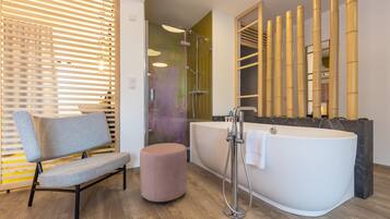 Junior Suite | Desk, laptop workspace, free WiFi