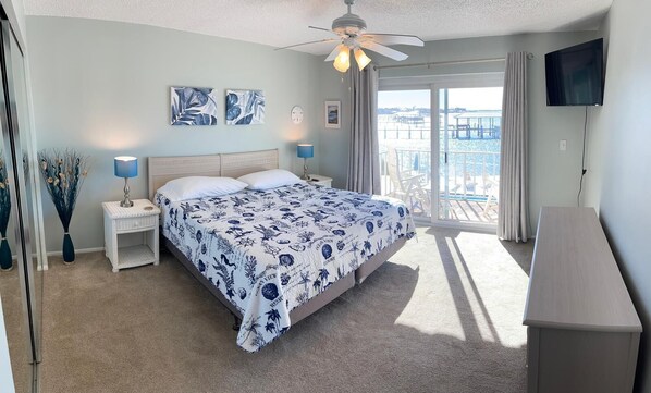 2 bedrooms, free WiFi, bed sheets - Sunset Point - Intracoastal Waterfront, Amazing Views, Daytime Dock, Pool (St. Augustine)