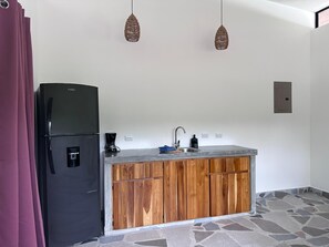 Interior - Private Studio, 90 seconds to the beach, with AC, WiFi, & Pool (Canton of Nandayure)