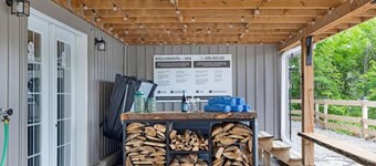 Twin Lake Retreat - Hot Tub & Private Beach