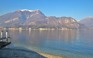 Beach - Antea by KlabHouse lakefront - free access to Villa Melzi (Bellagio)