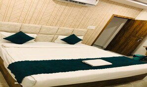 Wifi gratis y ropa de cama 