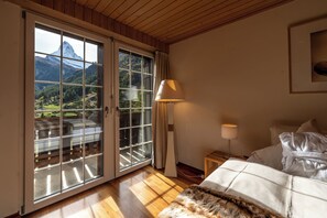 Luxury Chalet, Mountain View | 6 bilik tidur, langsir/tirai gelap terus, kalis bunyi, Wi-fi percuma 