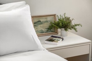 2 bedrooms, iron/ironing board