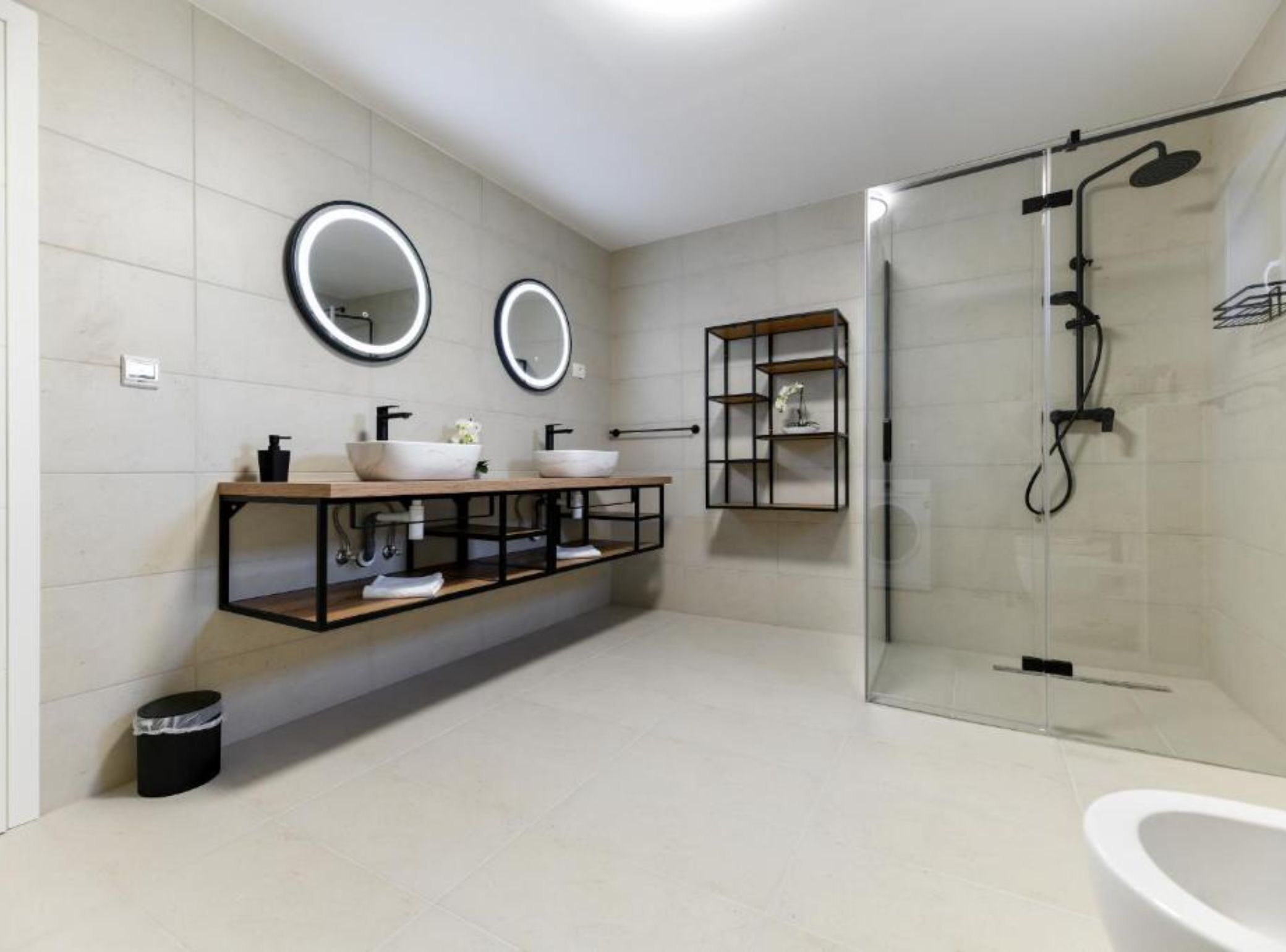 House (Four Bedroom Villa With Hot Tub) | Bathroom