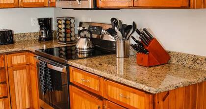 Wine Down Retreat: Spacious Home Near Downtown