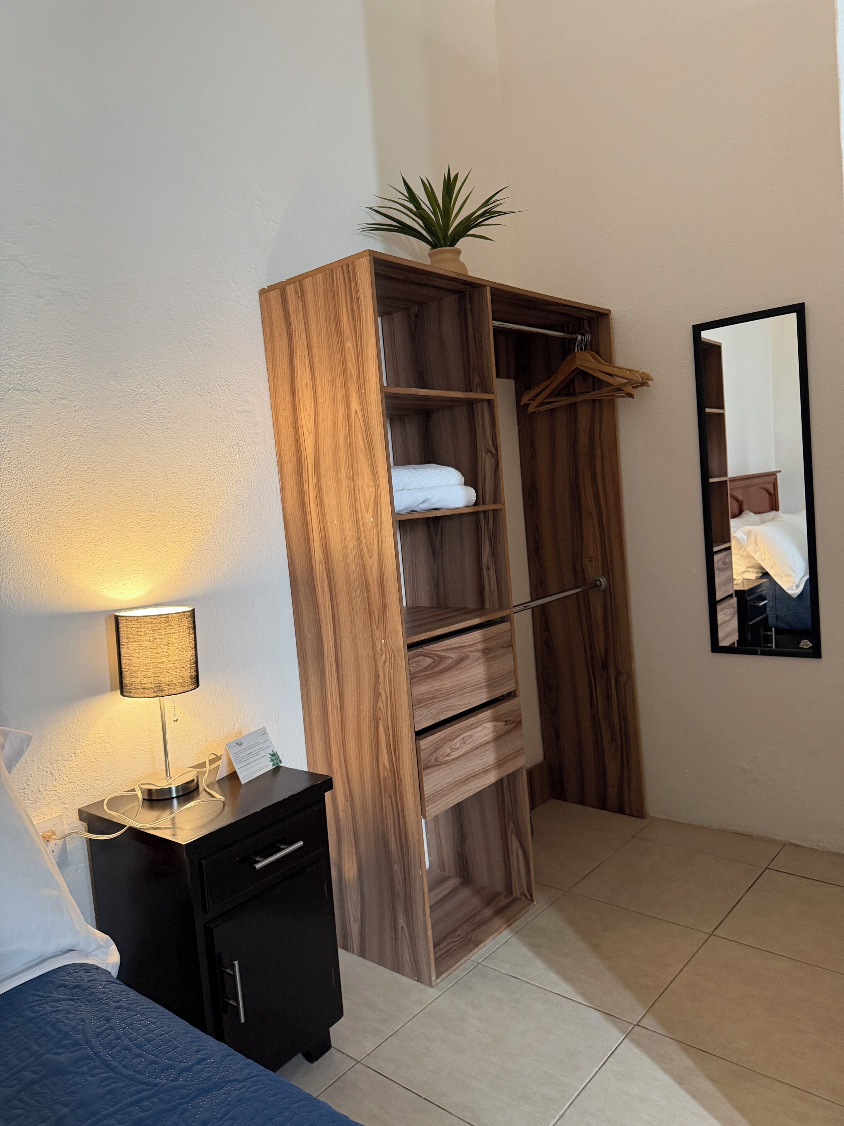 基本客房, 露台, 庭園景