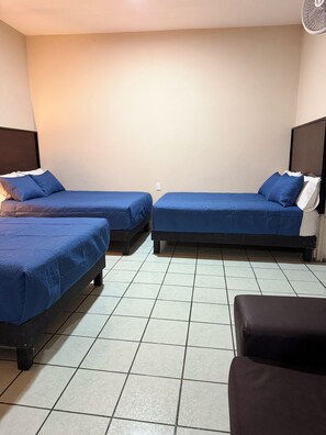 Family House, Patio, Courtyard View | Desk, laptop workspace, iron/ironing board, free WiFi - Casa Mate  (Oaxaca)