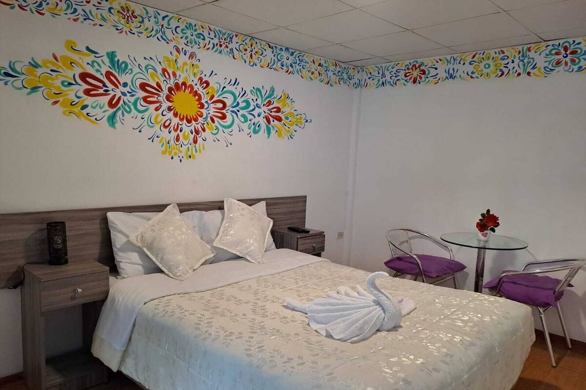 Honeymoon Room