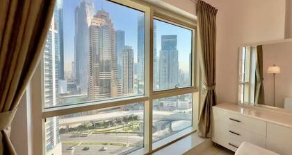 Modern Marina Getaway-Free Yacht Ride~Walk to JBR