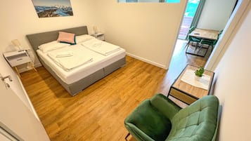 Hikers Apartment | Free WiFi, bed sheets