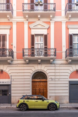 Dettaglio esterni