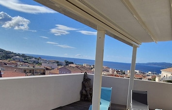 Terrasse vue mer