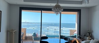 Casa Del Mar - Amazing Sea & Mosque views