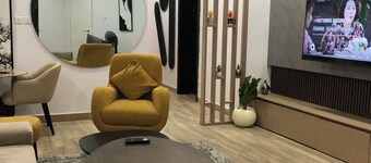 Spacious 3-bedroom apartment with AC, WiFi in fabulous Ikeja