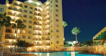 Cozy 2-bedroom apartment in awesome Orlando with fitness room, WiFi
