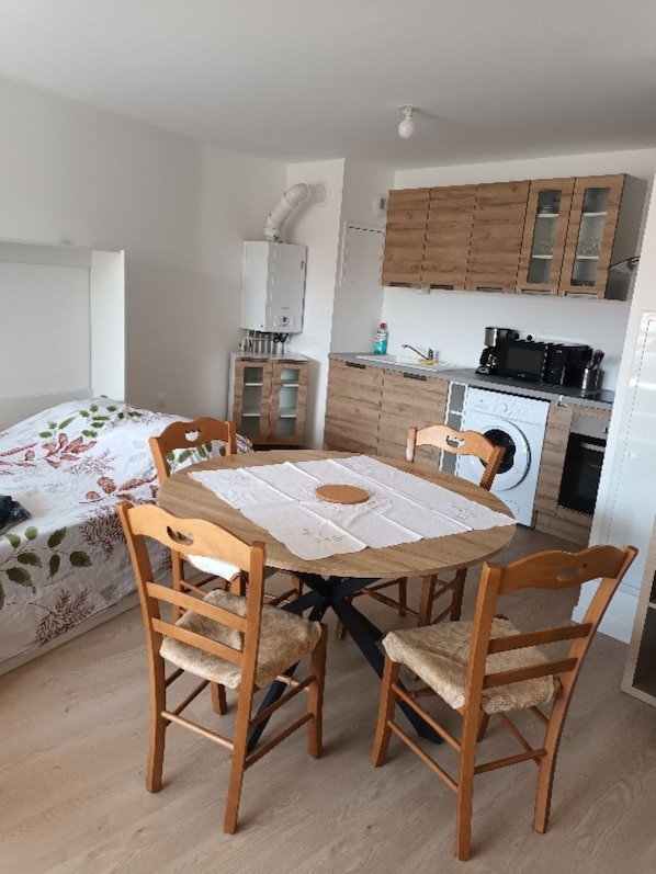 Dining - Modern and recent apartment 200 meters from the sea Fort Mahon (Fort-Mahon-Plage)