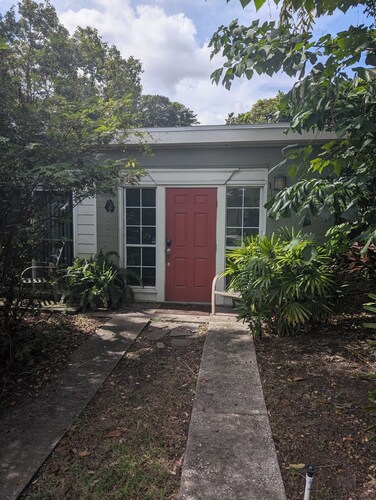 Downtown Cottage