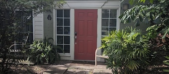 Downtown Cottage