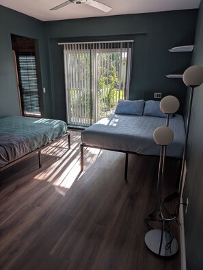1 bedroom, desk, iron/ironing board, WiFi (free) - Downtown Cottage (Orlando)