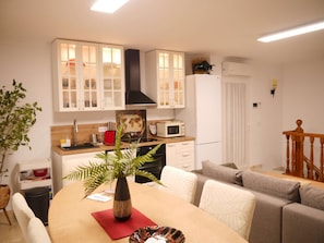 Dining - Casa Gibraltar (Estepona)