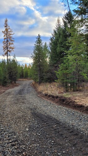 Remote RV site w/o hookups. Perfect for campers under 30 feet. Site C.